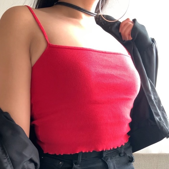 H&M red ribbed lettuce hem crop tank - Picture 6 of 7